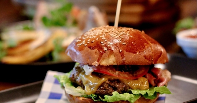 Už jste ochutnali naše burgery?